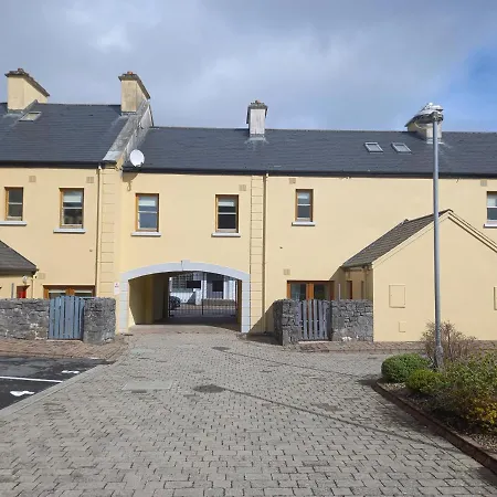 Holiday home Town Square Homes *